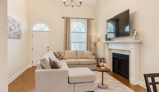 Modern Comfort Meets Homey Charm – Your Perfect 3-Bedroom Getaway