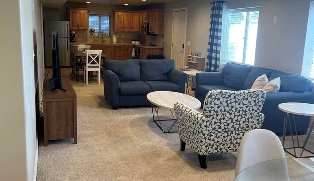 Modern Comfort Meets Mountain Views – Waffles Too!