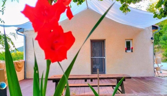 Modern comfort near Saint-Cyprien, Wi-Fi, Parking