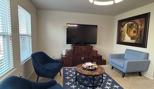 Modern comfort near Medical Center