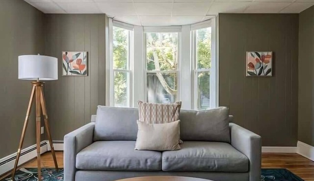 Modern Comfort: Stylish 2BR for Long-Term Stays