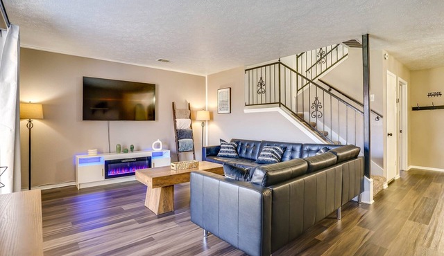 Modern Comfort Townhome