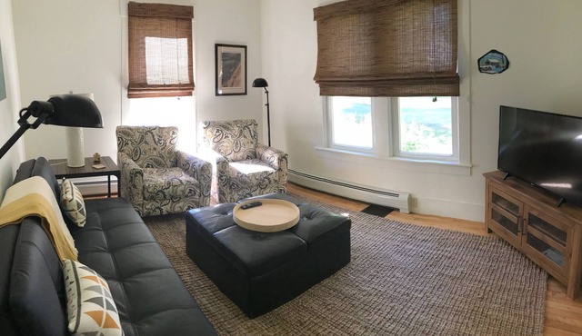 Modern comforts and conveniently located in-town Monson by Lake Hebron, cheers!