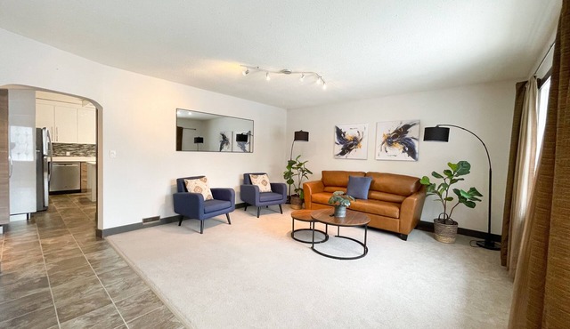 Modern Comforts Downtown Living within walking distance to all the conveniences