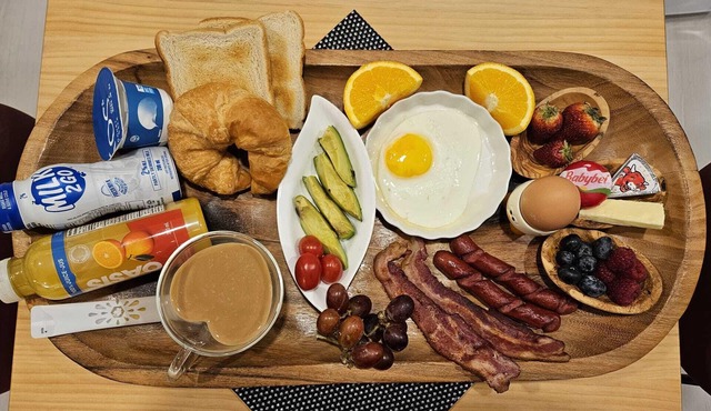 Modern comfy brand new basement apartment in a convenient place, pet friendly.