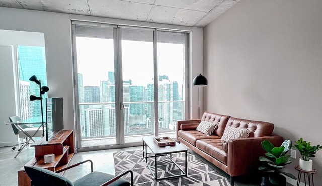 Modern condo in Downtown Miami