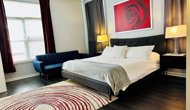 Modern Condo in the Heart of Carmel IN