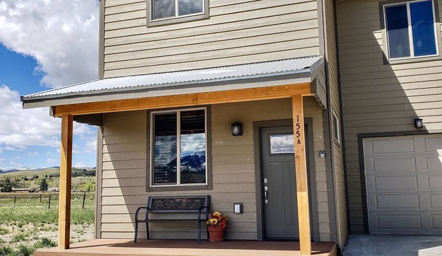 Modern condominium in Ennis