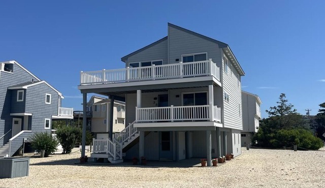 Modern Contemporary with Bayview's