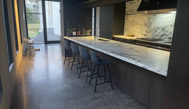 Modern contemporary dwelling nestled in nature w pool