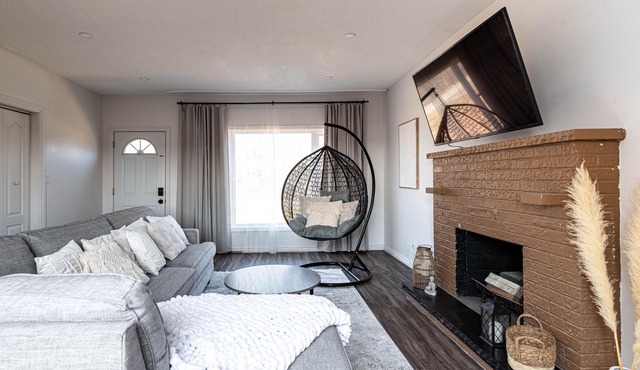 ★Modern Cottage Oasis★Sauna★King Bed★Wine Country★