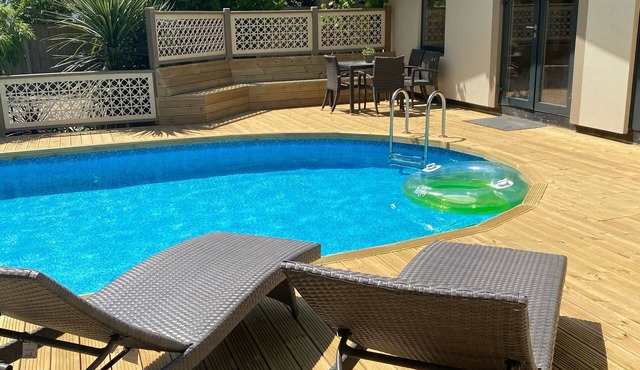 MODERN COTTAGE PERFECT FOR A FAMILY GET AWAY