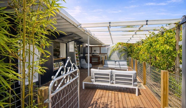 Modern Cottage | Short Walk to the River