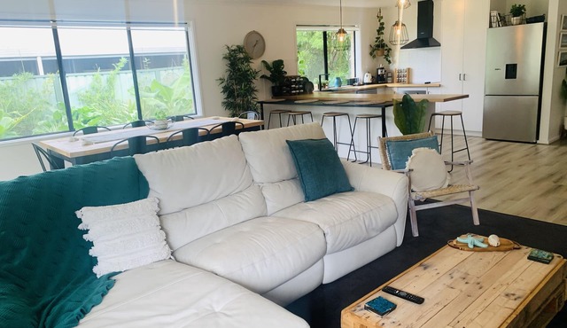 Modern country house set in the heart of the vines