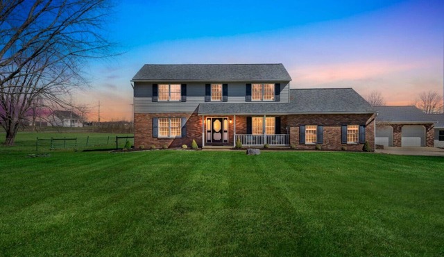 Modern cozy get-away* game room-amish country