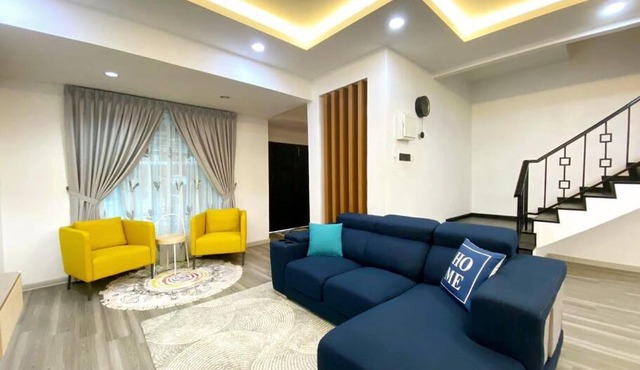 Modern Cozy House 4Room10pax @Near Sunway Carnival