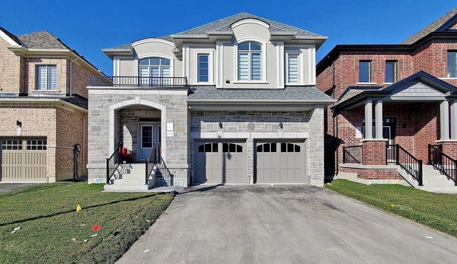 Modern & Cozy Retreat 4BR Detached Home ~ Georgina