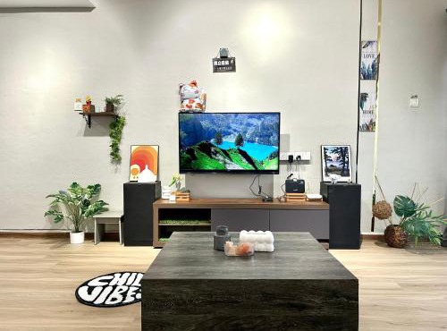 Modern Cozy Sweet House 4 ROOM 10pax@ALMA BM