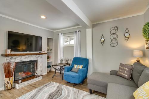 Modern Crosby Retreat Less Than 1 Mi to Serpent Lake!