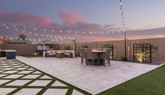 Modern Custom Home in Gated Central Phoenix Community