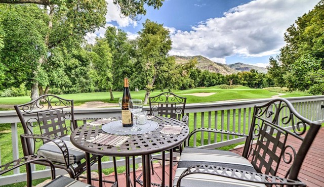 Modern Dalton Ranch Golf Club Home with Mtn View