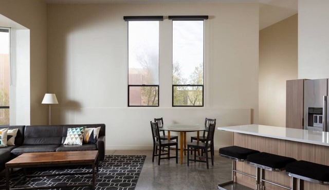 Modern Desert Dwelling, Pet Friendly