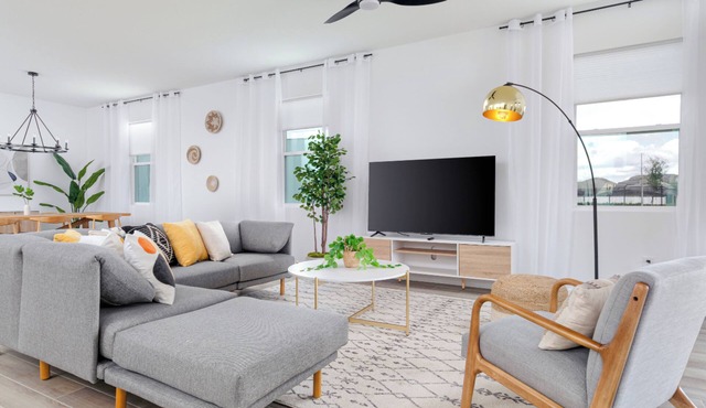 🌟💎Modern Disney Retreat: 5BR Magic Home