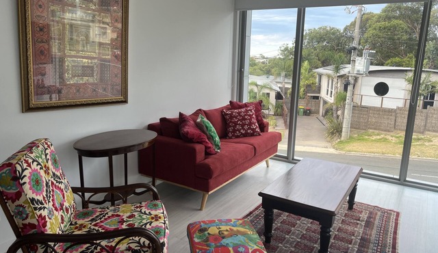 Modern Dog Friendly Townhouse by the beach