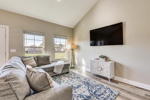 Modern Dothan Home Near Downtown and Hospitals!