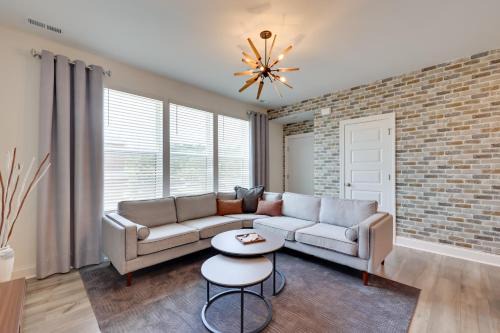Modern Downtown Apt w/Balcony in Wake Forest!