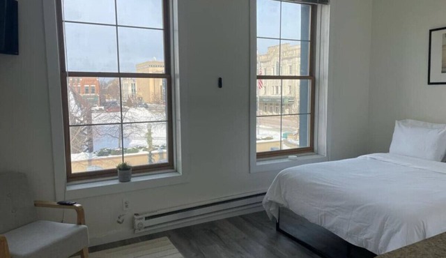 Modern Downtown Loft on the 400 block
