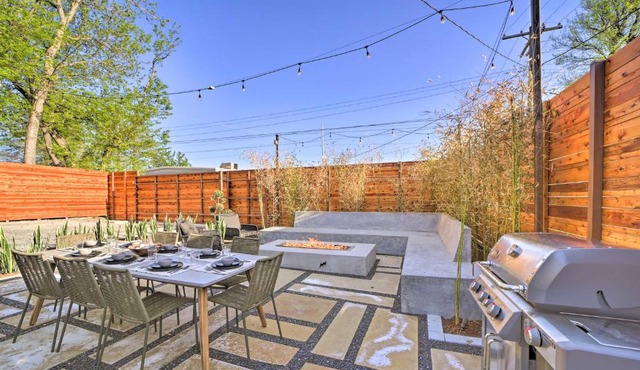 Modern Downtown Tulsa Friend Pad with Games!