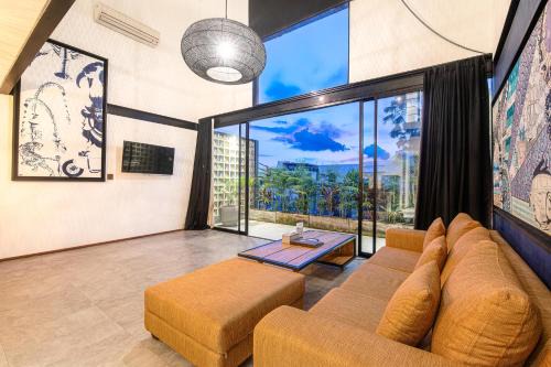 Modern Duplex 200m from Canggu Blissful Beach