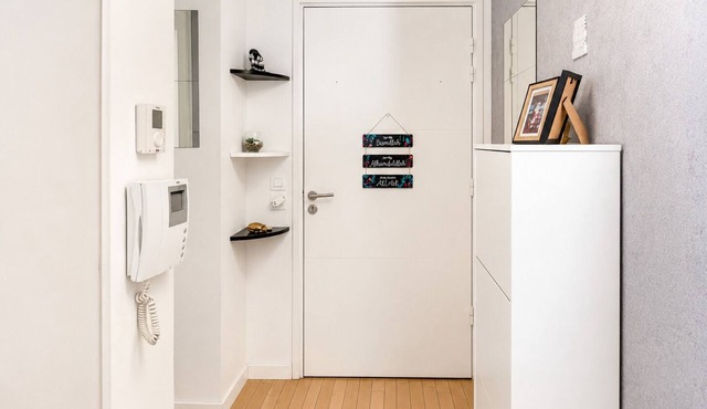 Modern duplex near Paris-Terrace & Parking