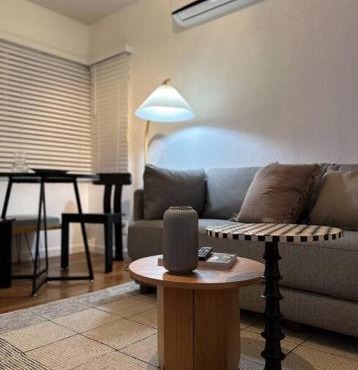 Modern Eclectic 1BR by Downtown, Airport & More