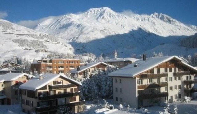 modern eingerichtete Ferienwohnung in Andermatt by Interhome
