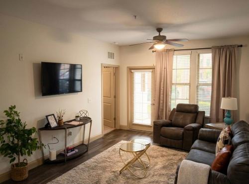Modern Elegance in the Heart of Southside