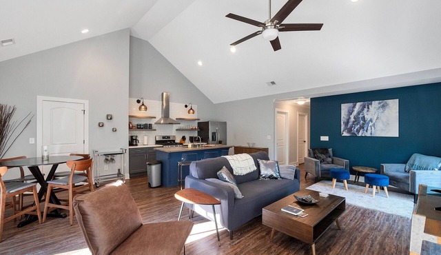 Modern Escape At The Cove