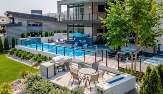 Modern Estate on Columbia River w/Boat Dock & Private Pool/Spa