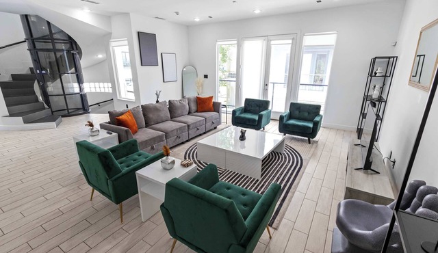 Modern Exec Retreat | Near Med Center + Garage