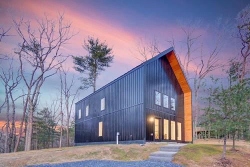 Modern Family Cabin 1 min to Bryce Fire Pit KING Bed