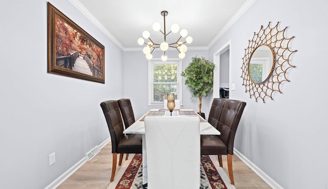 Modern Family Duplex Gateway by YDSH GuestMind - Pet Friendly
