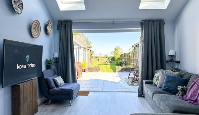 Modern Family Home near Reculver | Pets Welcome!