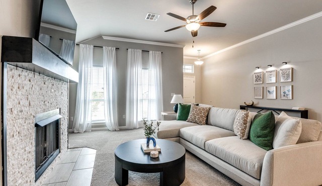 Modern Family Retreat in Midwest City