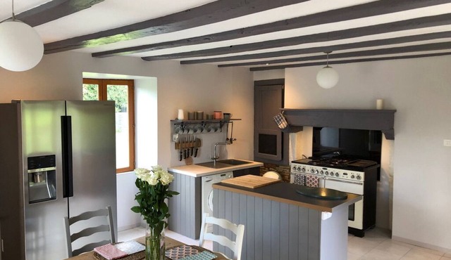 Modern Farmhouse with Garden Retreat – Haute-Vienne, France