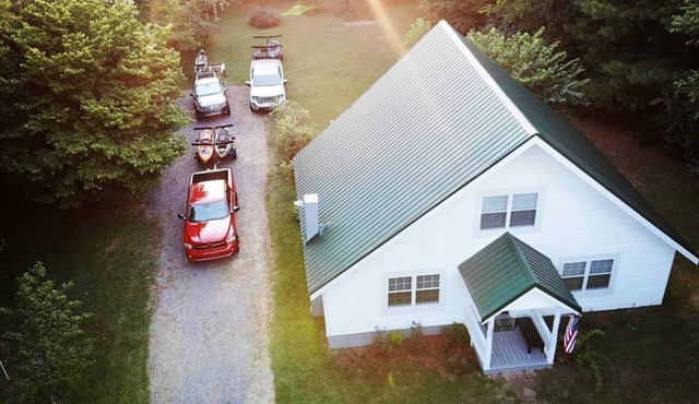 Modern Farmhouse at Chickamauga Lake, Relaxing Retreat, Easy Boat Parking, Fiber