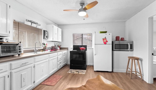 Modern Farmhouse at Collegedale Unit #1