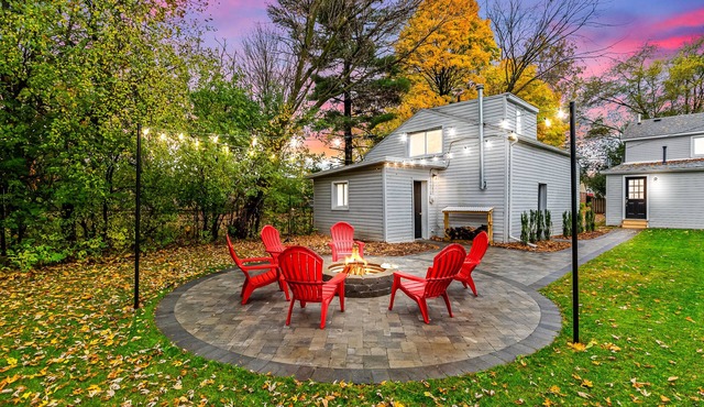 Modern Farmhouse Bungalow with Firepit! King Bed + Walk to Downtown