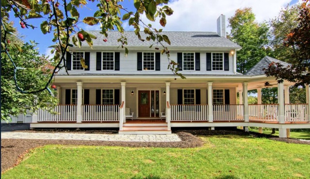 Modern Farmhouse Gem minutes from downtown Kent CT