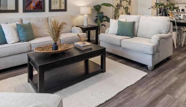 Modern Farmhouse Townhome – Great Central Location